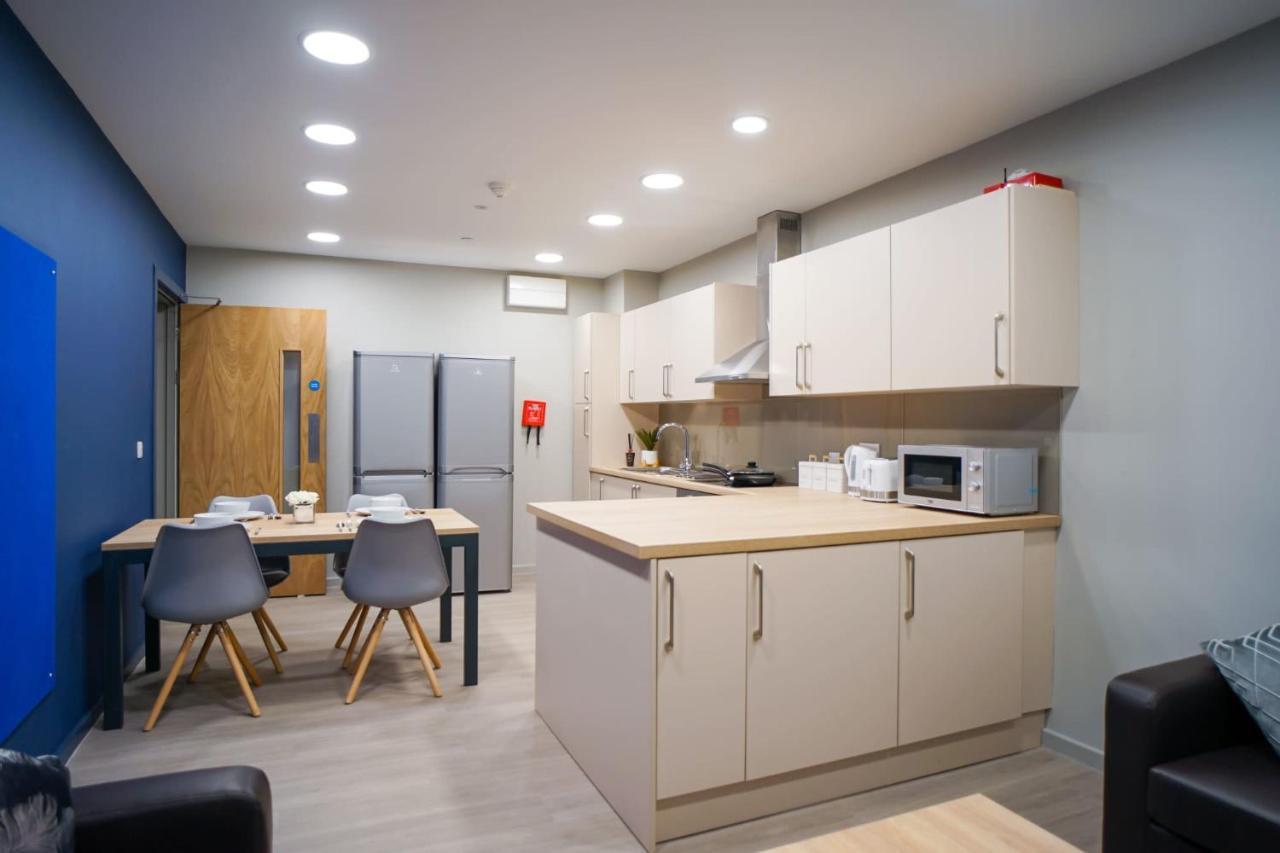 Bright Modern Studios And Private Bedrooms With Shared Kitchen At Straits Meadow Near Edinburgh City Centre Exterior photo